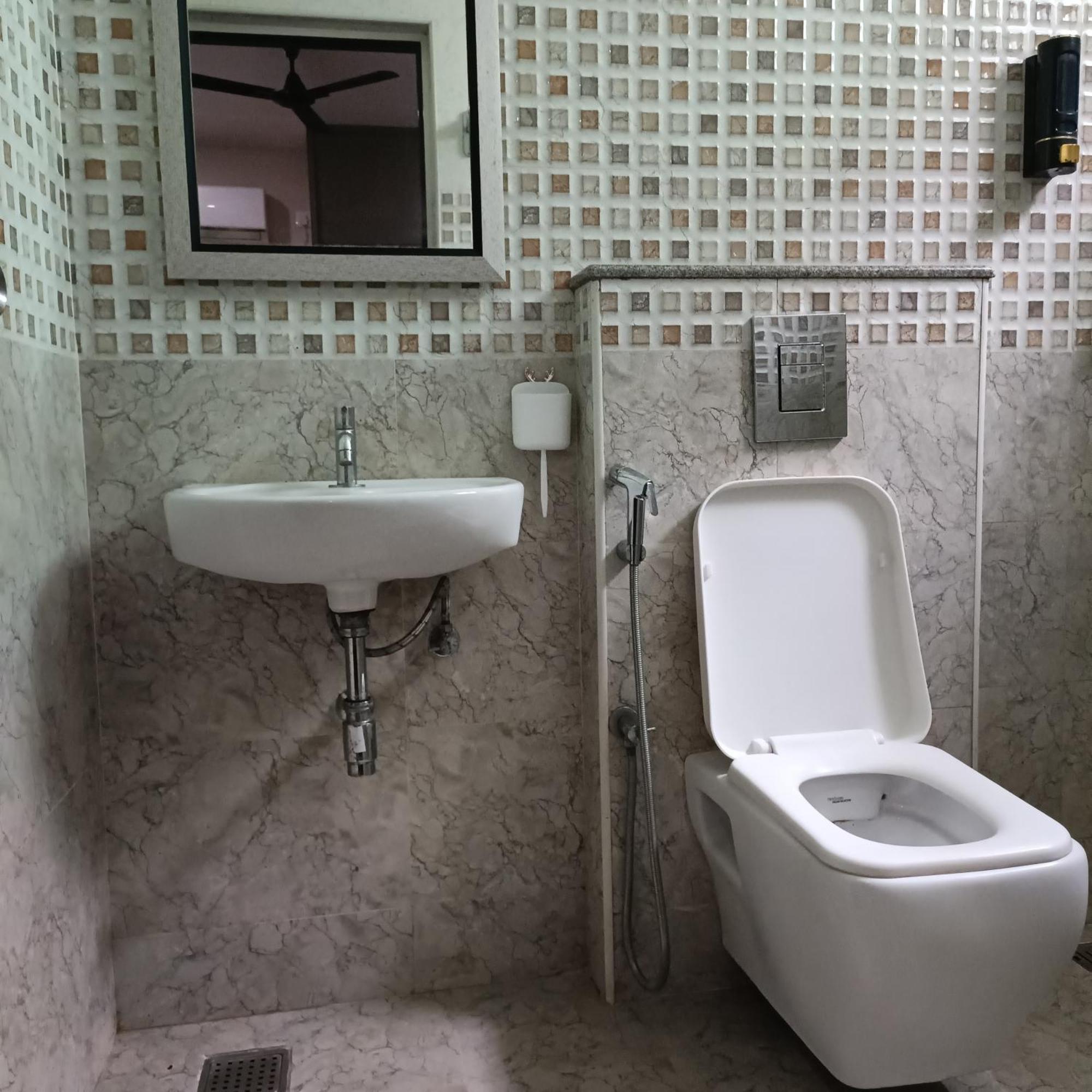 Apartment Sukrithi Psa Not Working- F2