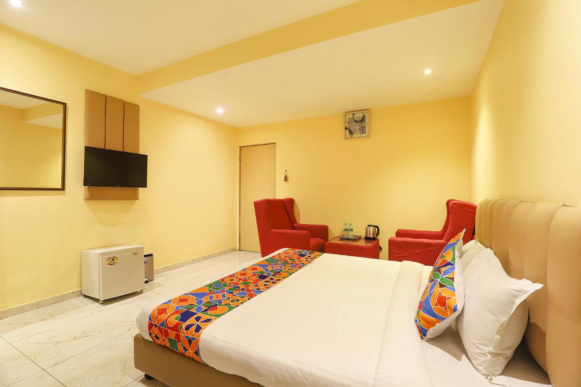 Hotel Fabhotel Chamiers Park Chennai