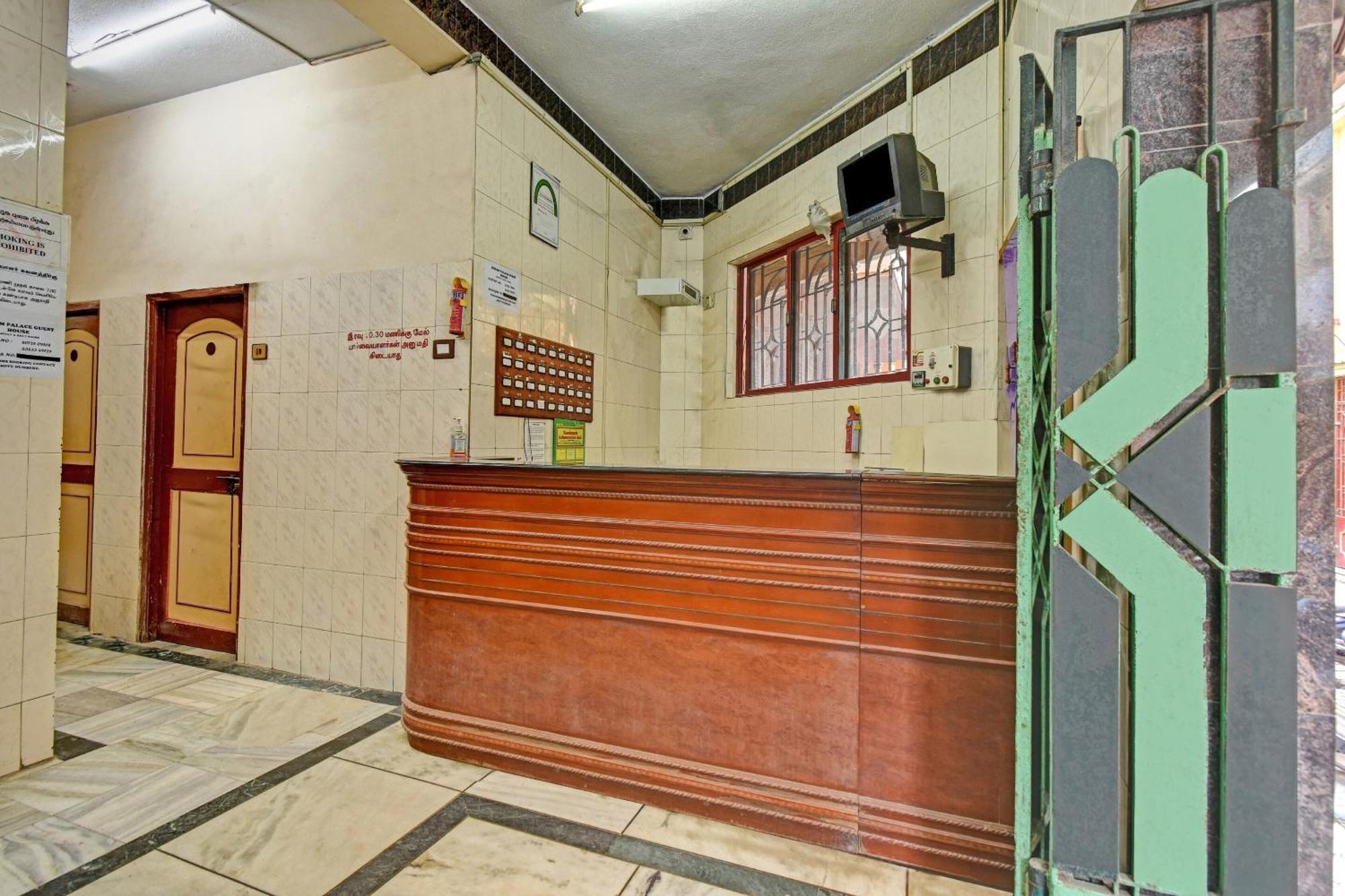 Hotel O Dream Palace Near Marina Chennai