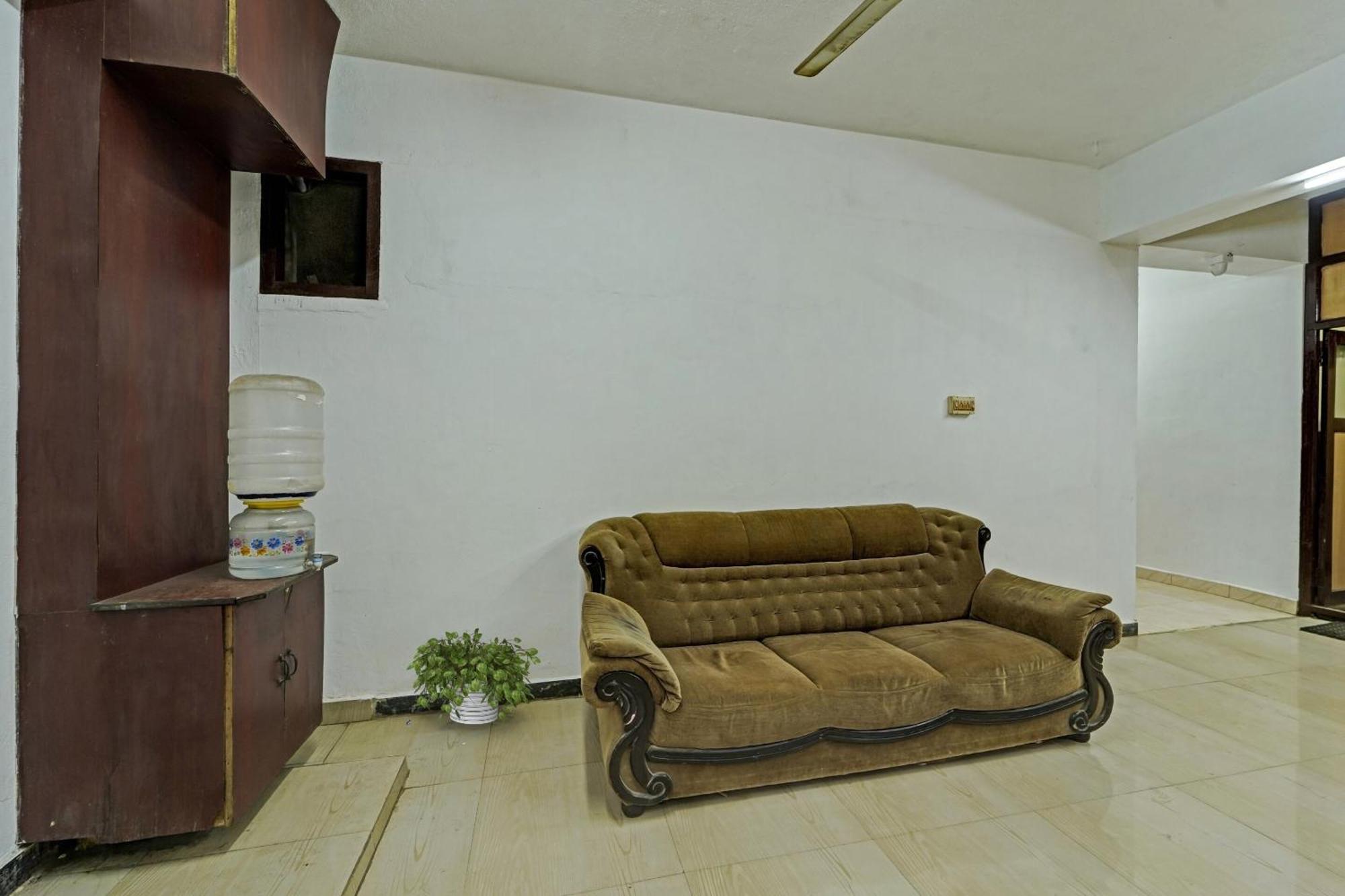 Hotel O Grand Pallavaram