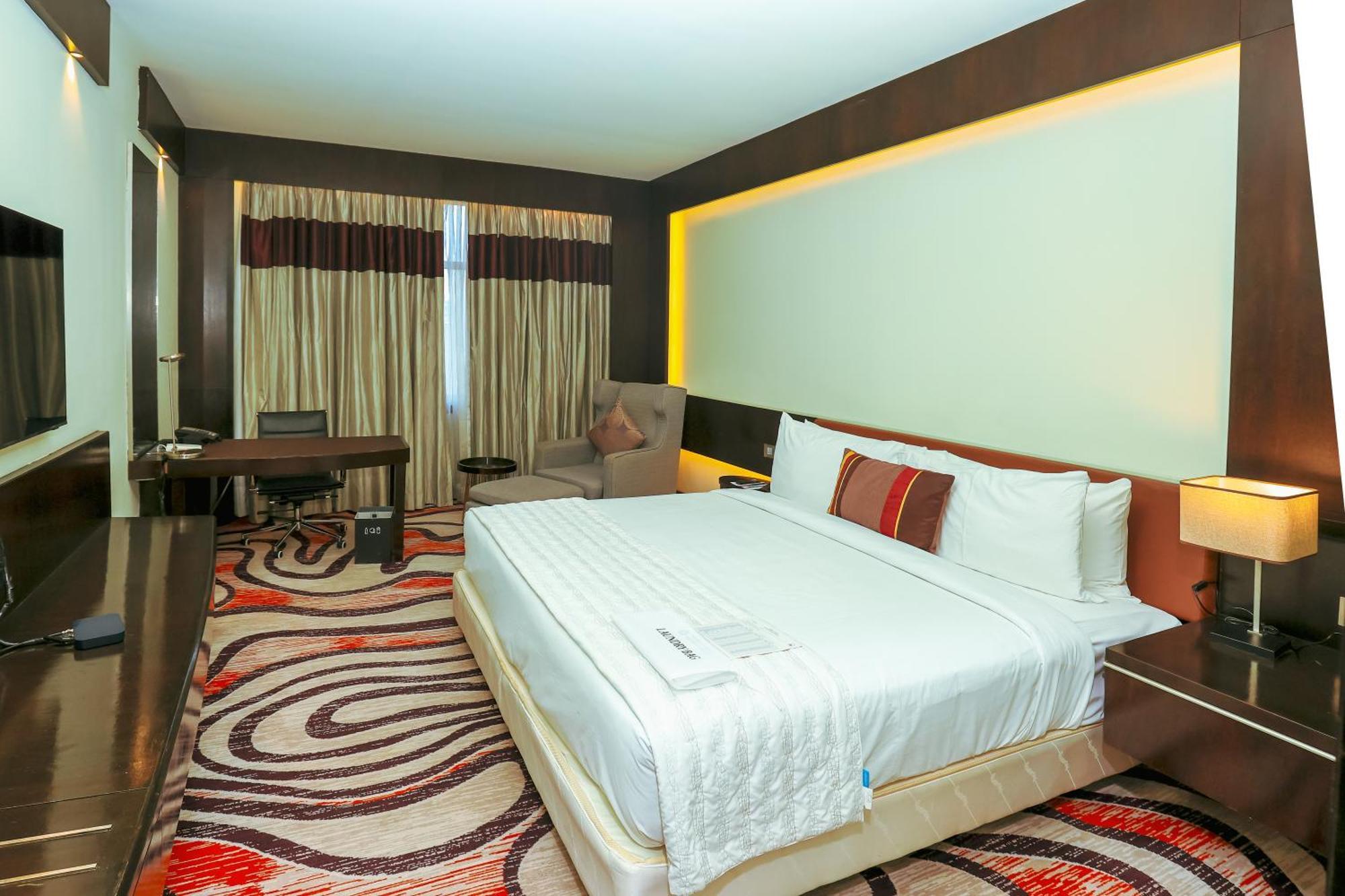 Le Royal Meridien Hotel 5*