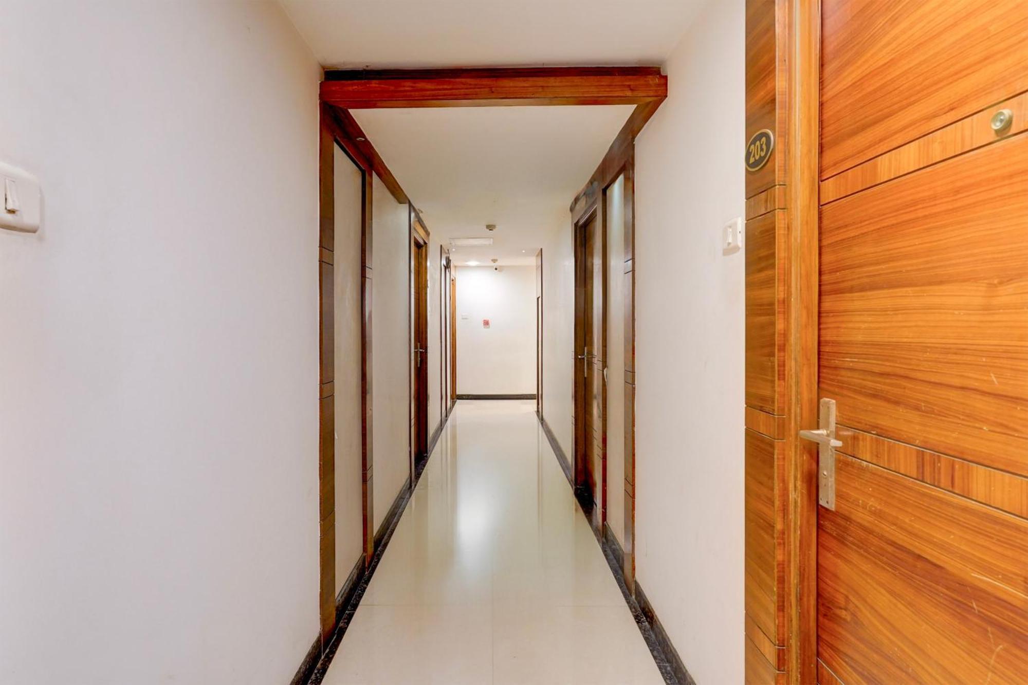 Super Townhouse Arcot Road Near Kauvery Hospital Hotel Chennai