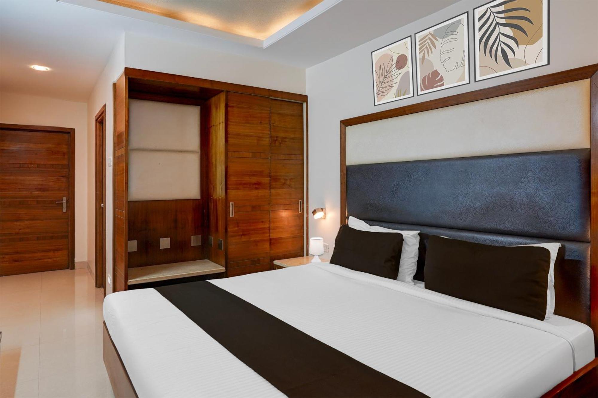 Super Townhouse Arcot Road Near Kauvery Hospital