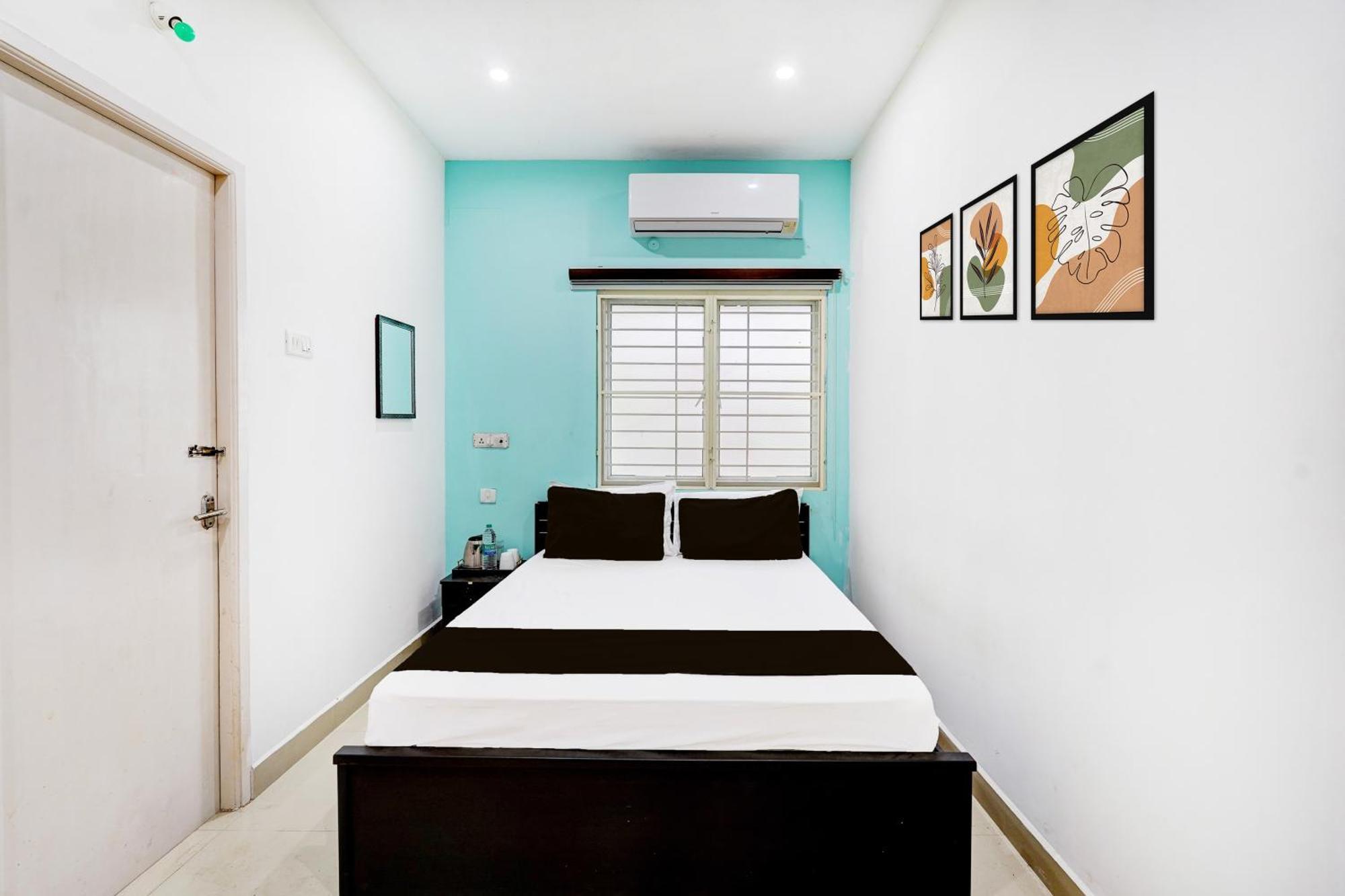 Collection O Perumbakkam Main Road Hotel Chennai