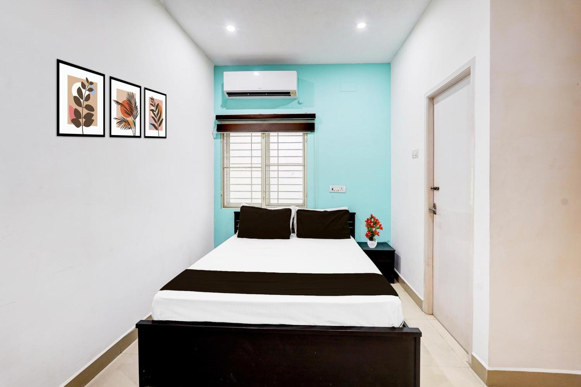 Collection O Perumbakkam Main Road 4* Chennai