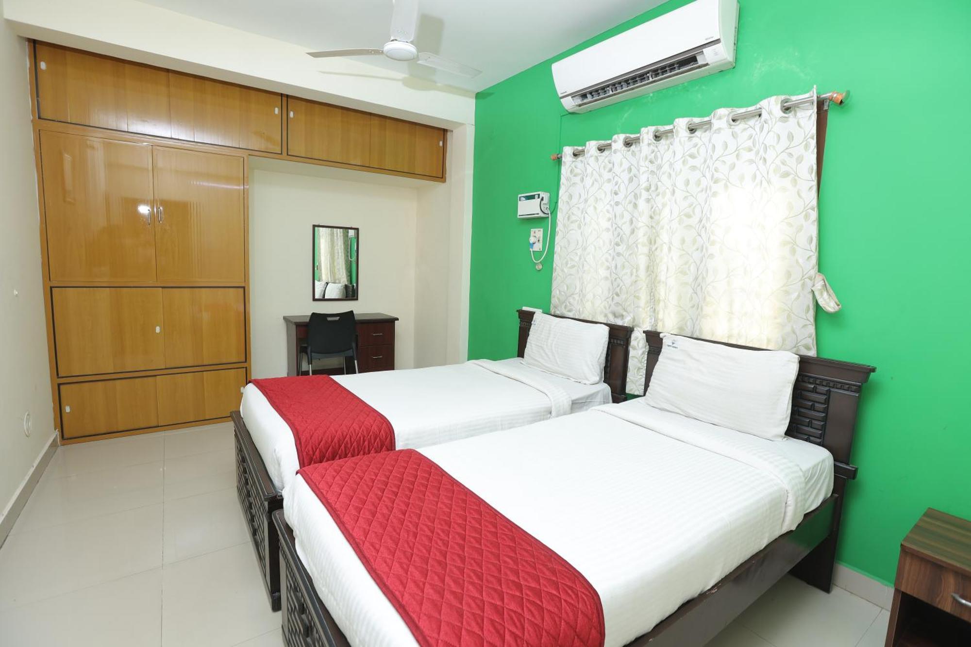 Hotel Happyhomes Porur -near Rmz Software Park-commerzone-dlf It Sez Park -l&t 2*