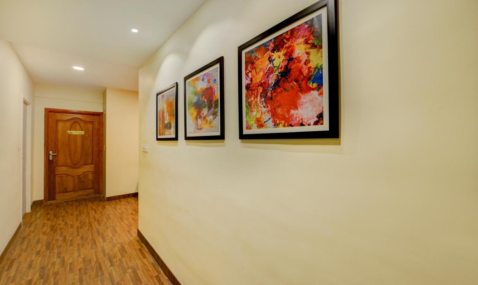 Hotel Treebo Welcome 3*
