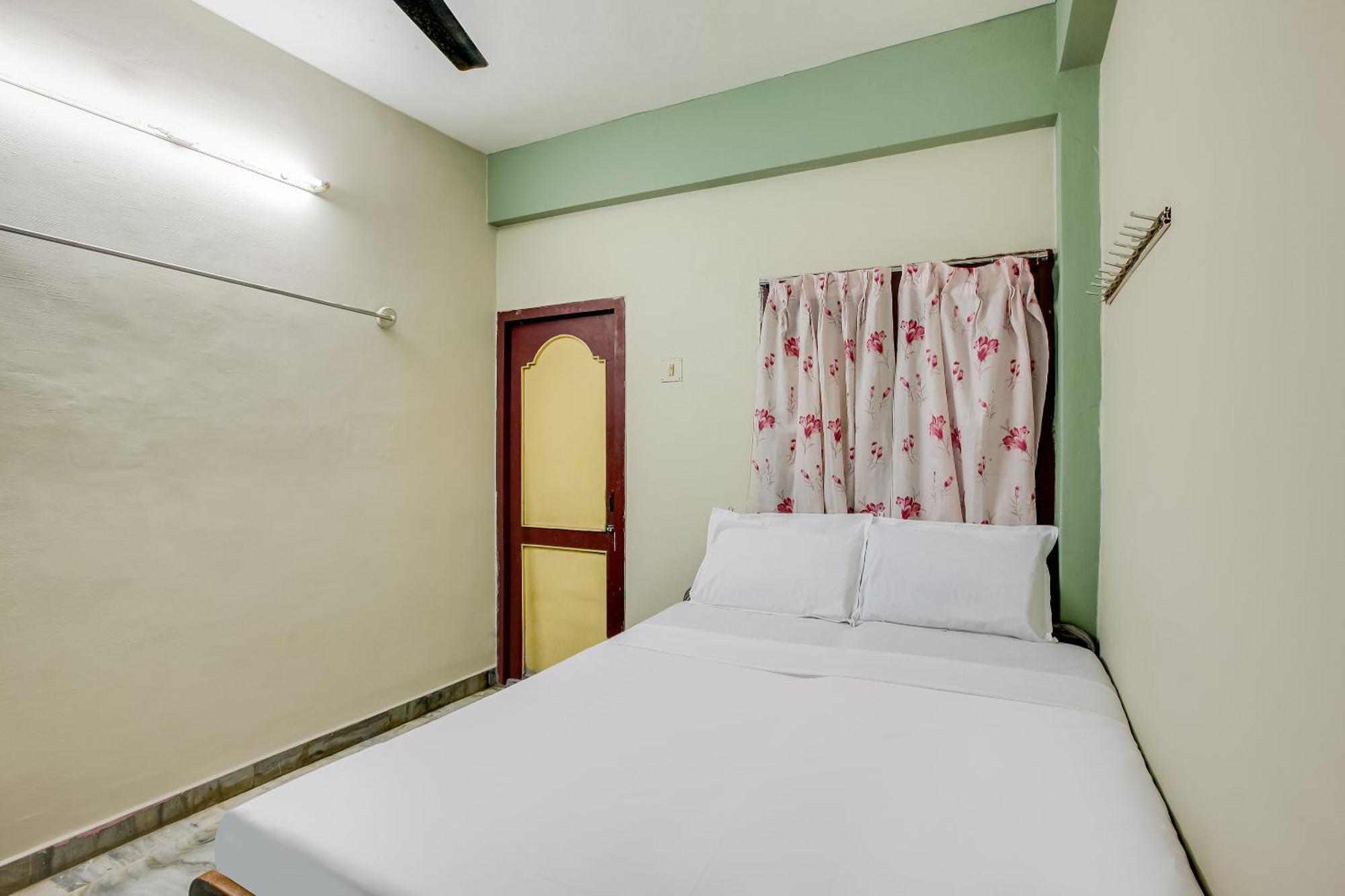 Spot On 40837 Bt Mansion Hotel