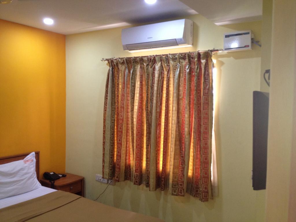 Udayam Towers 2*