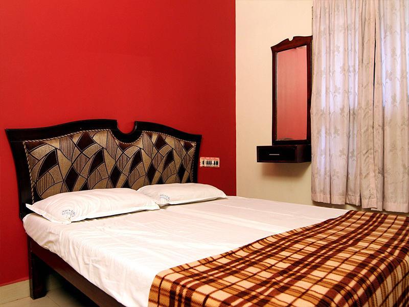 Hotel Silver Residency *