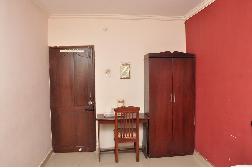 Silver Residency