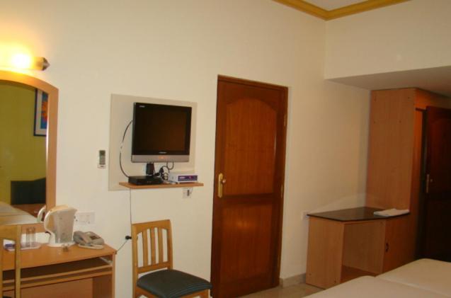 Oriental Hotel 2*
