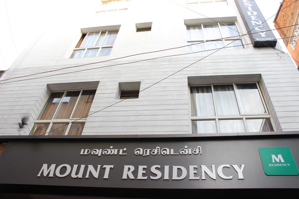 Mount Residency 2*
