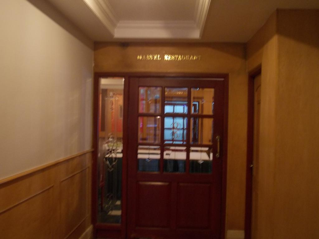 Metro Manor Hotel