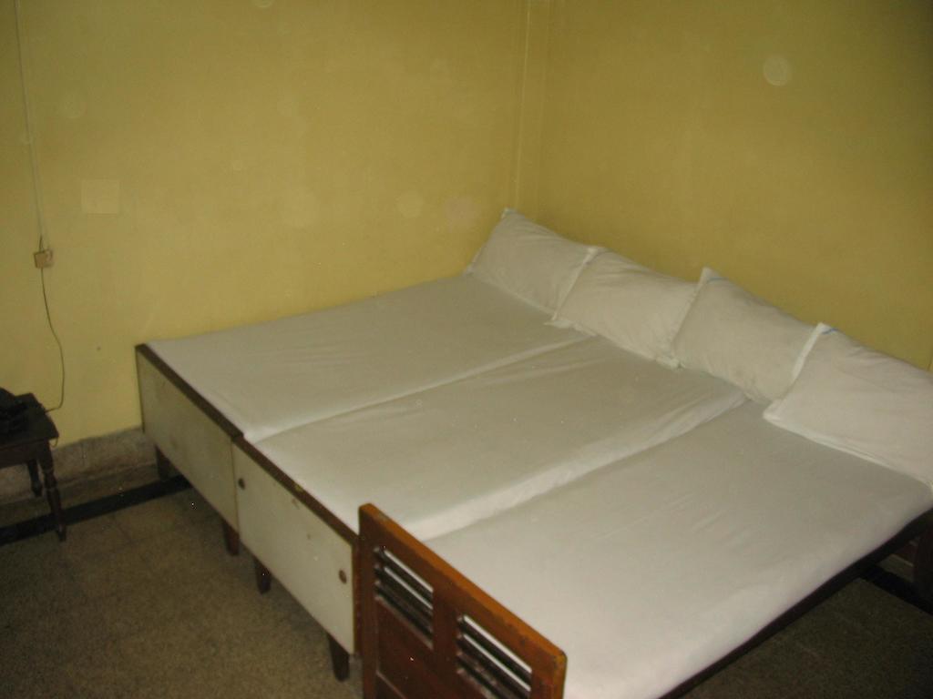 Alojamento Vasantha Lodge Purasawalkam Chennai