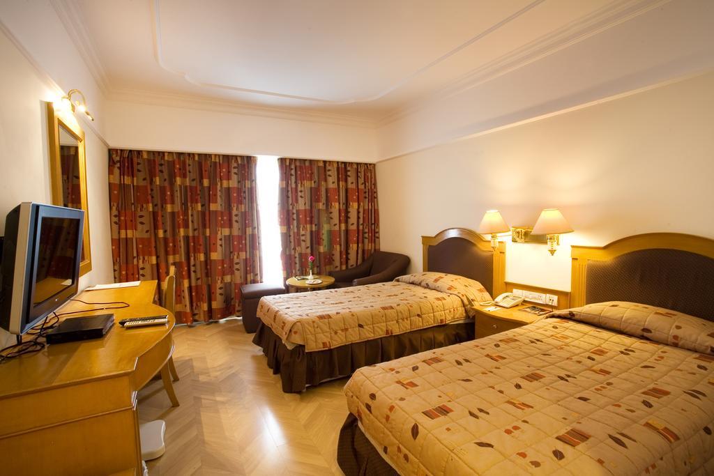Hotel Benzz Park Chennai