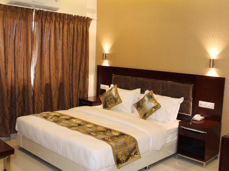 Fabhotel Alreef Residency