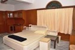 Guest house Thangam Residency
