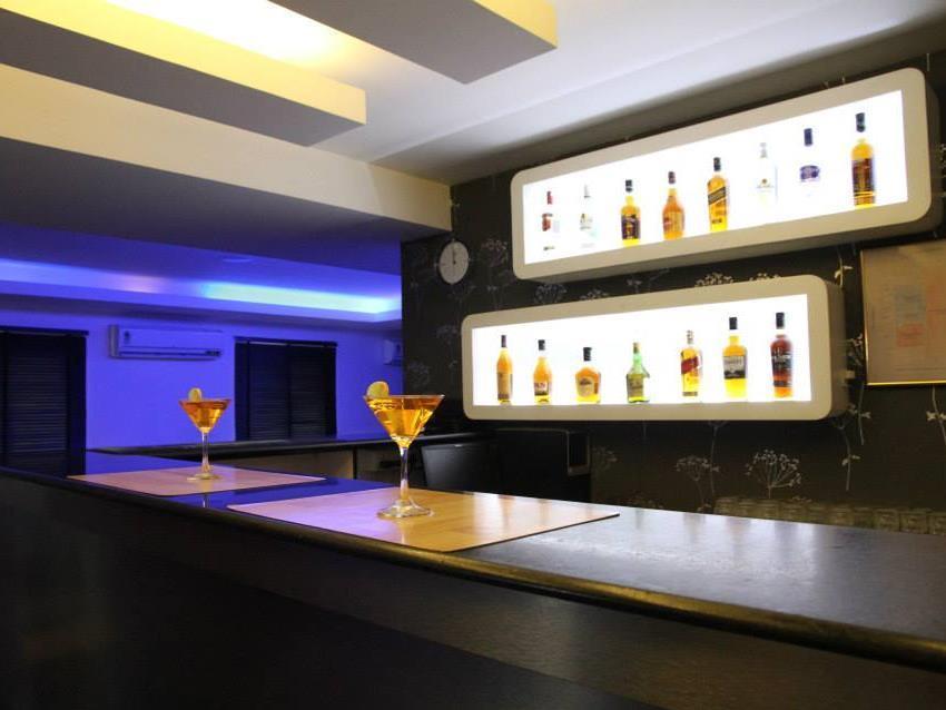 Hotel Gokulam Park