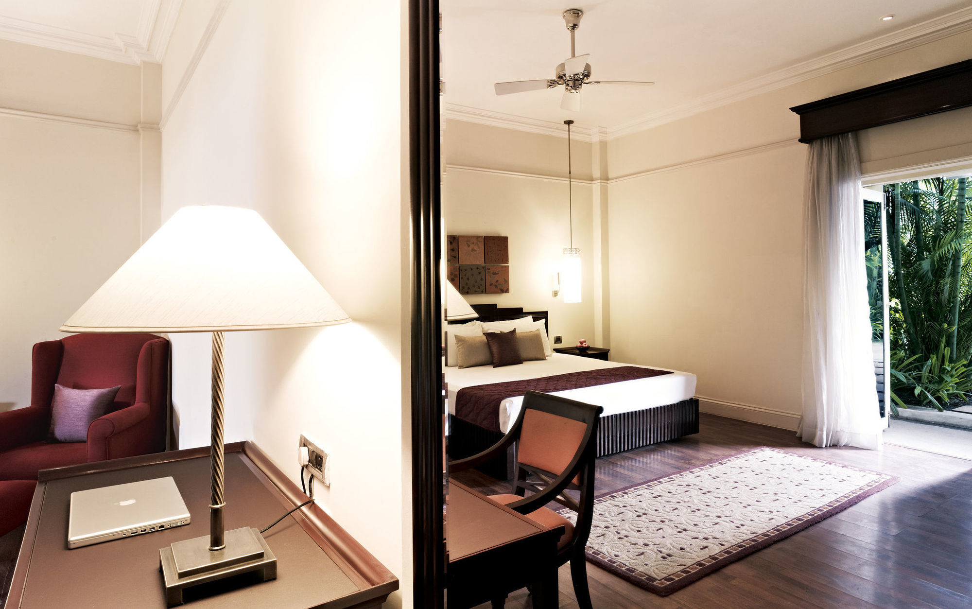 Hotel Taj Connemara, Chennai