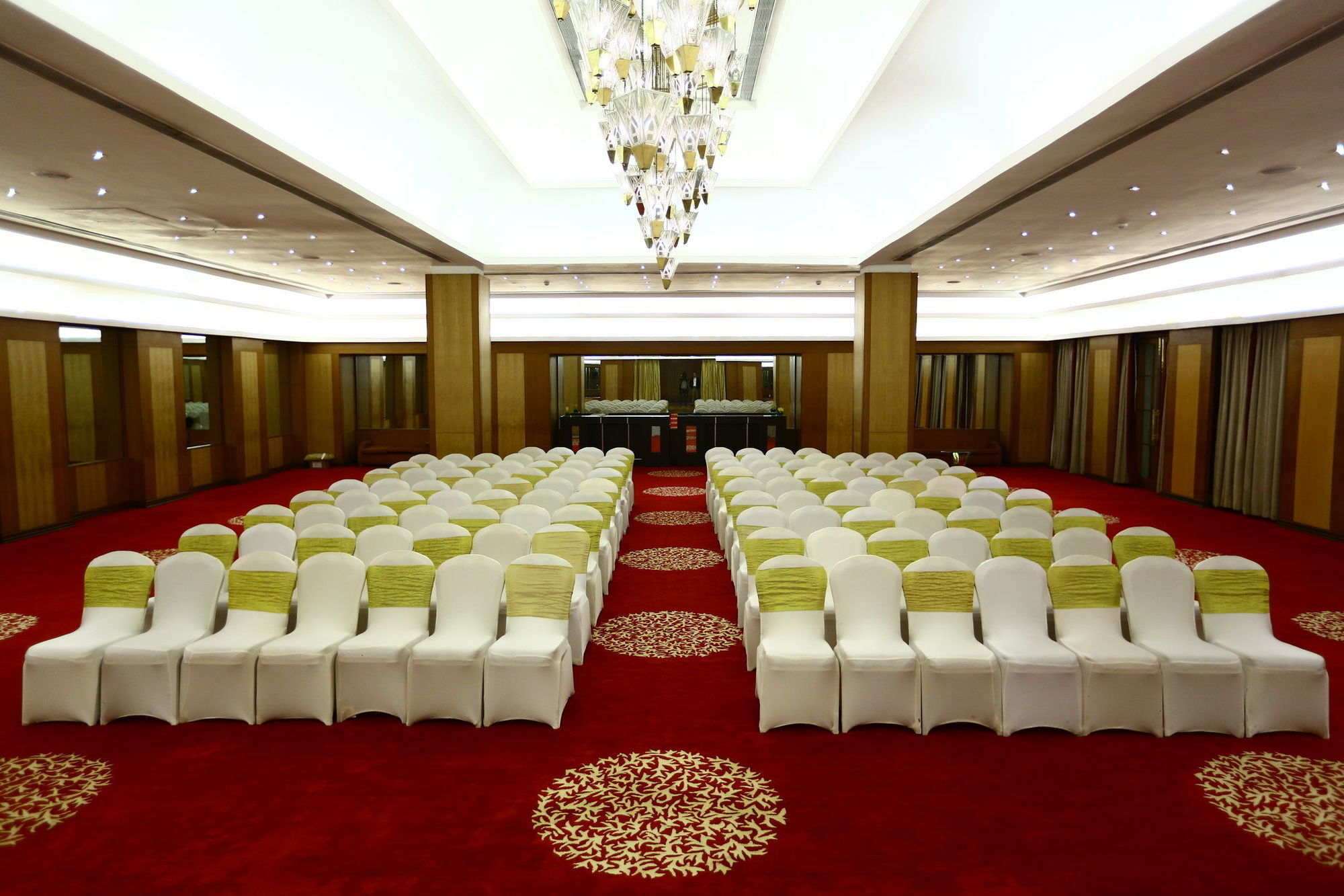 Hotel Taj Connemara, Chennai