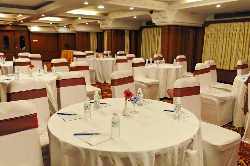 Hotel Gokulam Park Chennai