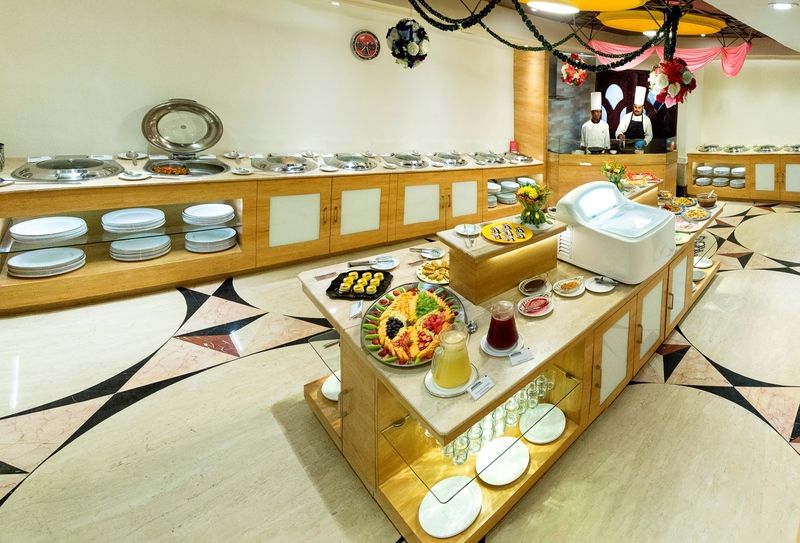 Hotel Benzz Park 4*