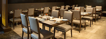 V 7 Hotel Hotel Chennai