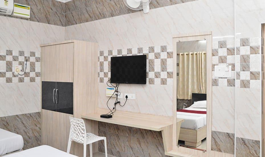 Guest house Suryas *