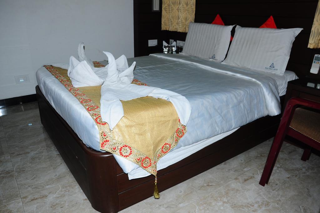 Sai Enclave Hotel 3*
