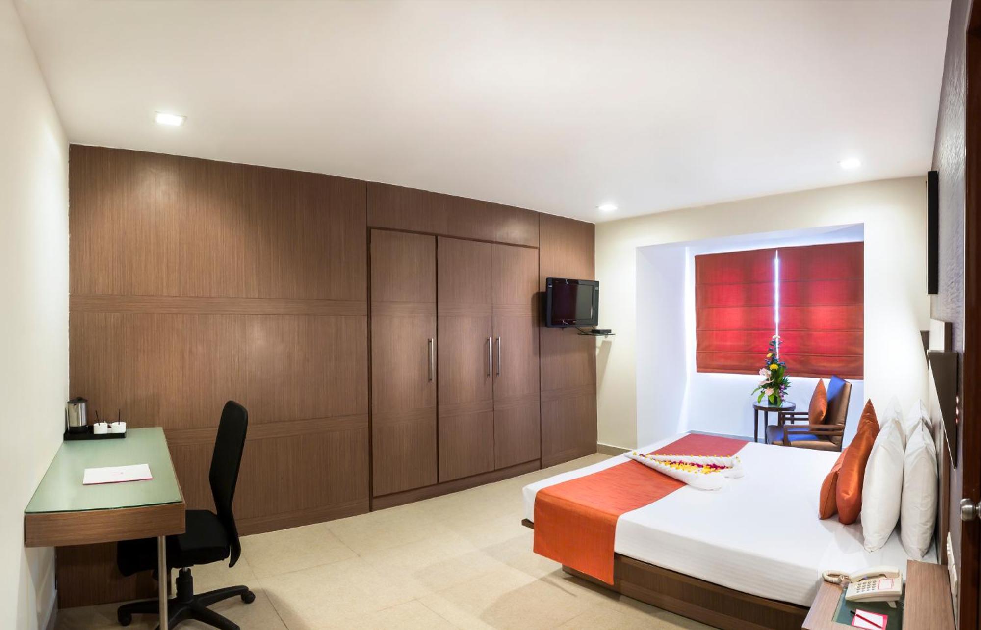 Aparthotel The Lotus Hotel, Venkatraman Street