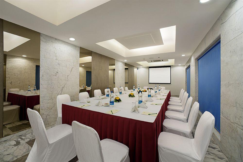 Hotel Radha Regent, Chennai