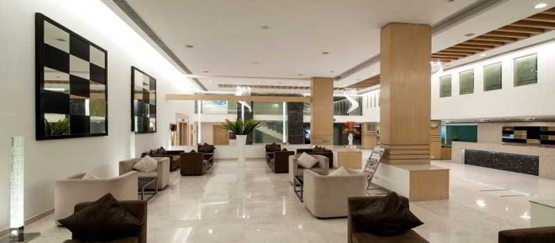 Hotel Ramada By Wyndham Egmore 5*