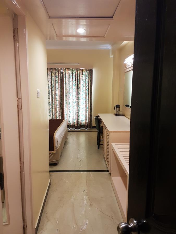 Glm Meridian Hotel 3*