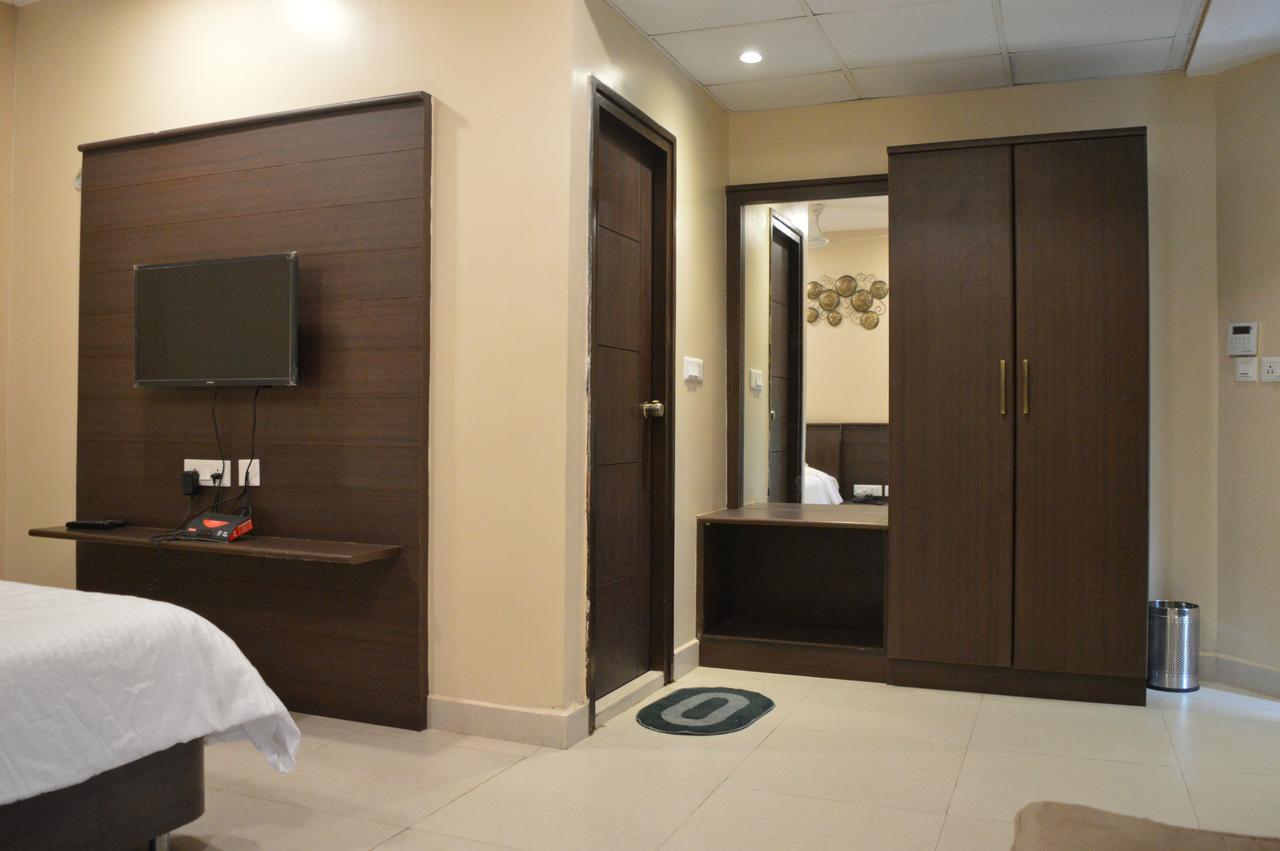 Avigna Hotel