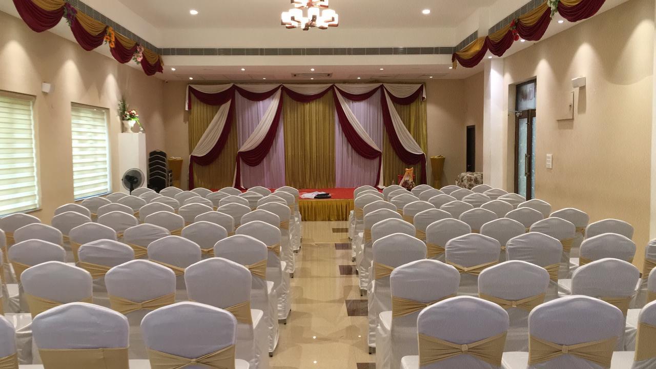 Avigna Hotel *