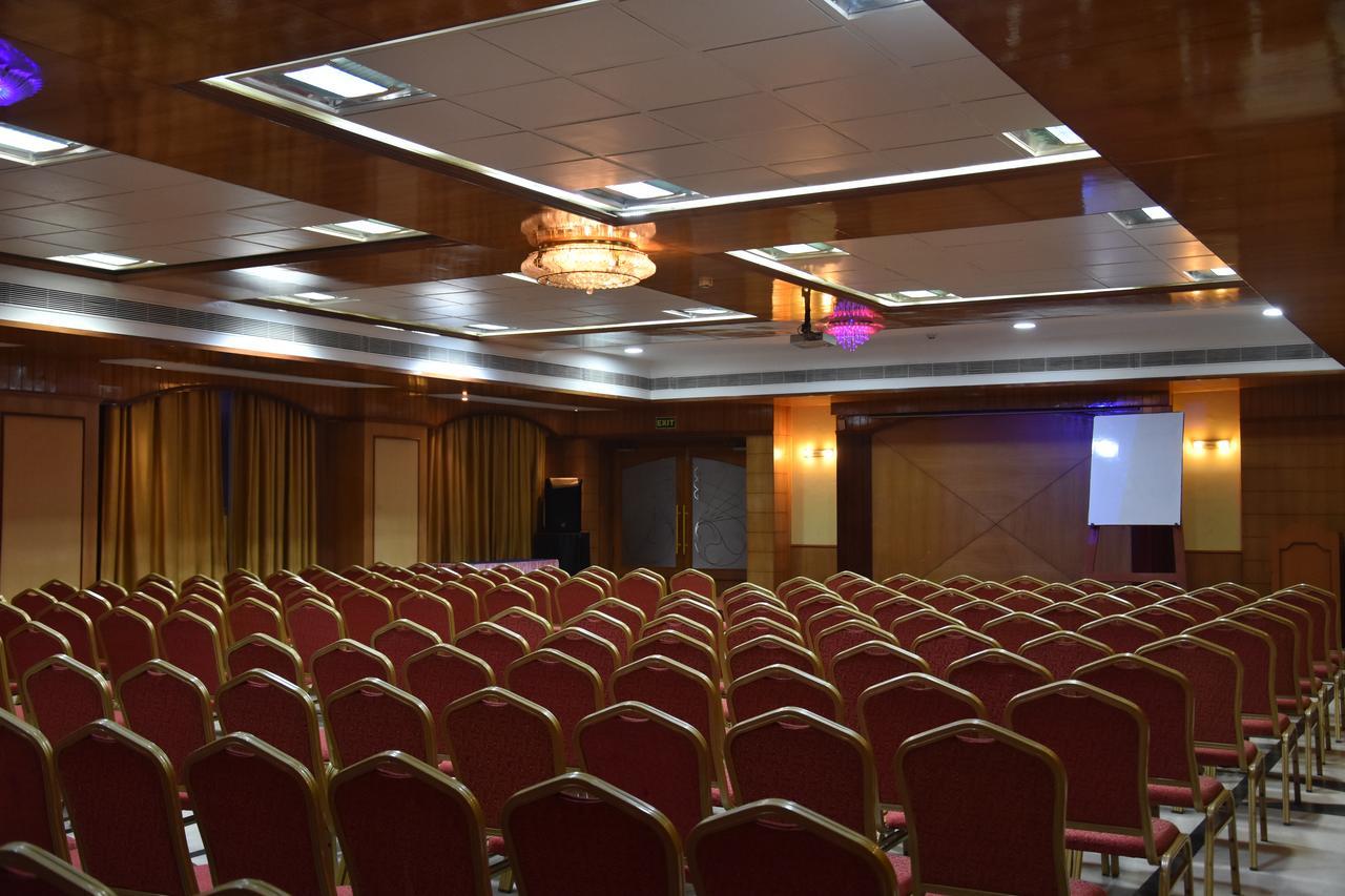 Hotel Ulo Deluxe Chennai