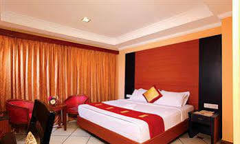 Emarald Hotels & Resorts Hotel