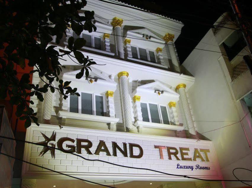 Grand Treat Hotel 2*