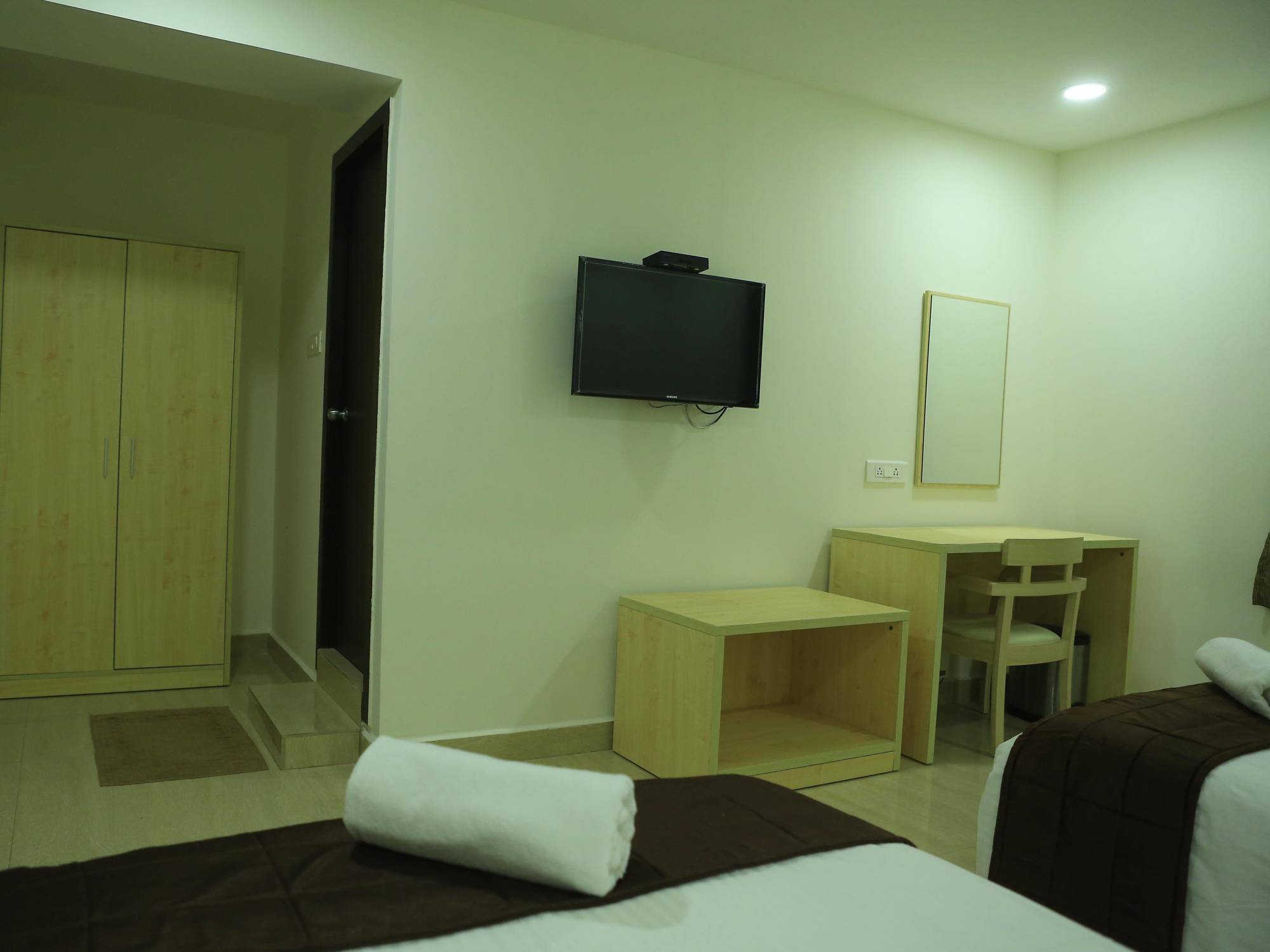 Hotel Treebo Innside Chennai