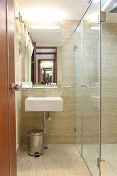 Royal Park Hotel 3*