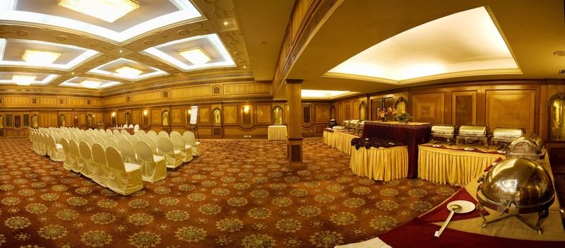 Benzz Park 4* Chennai