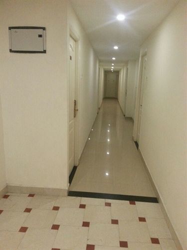 Hotel Grand Treat 2*