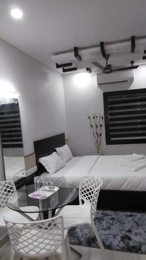 Century Homes Hotel *