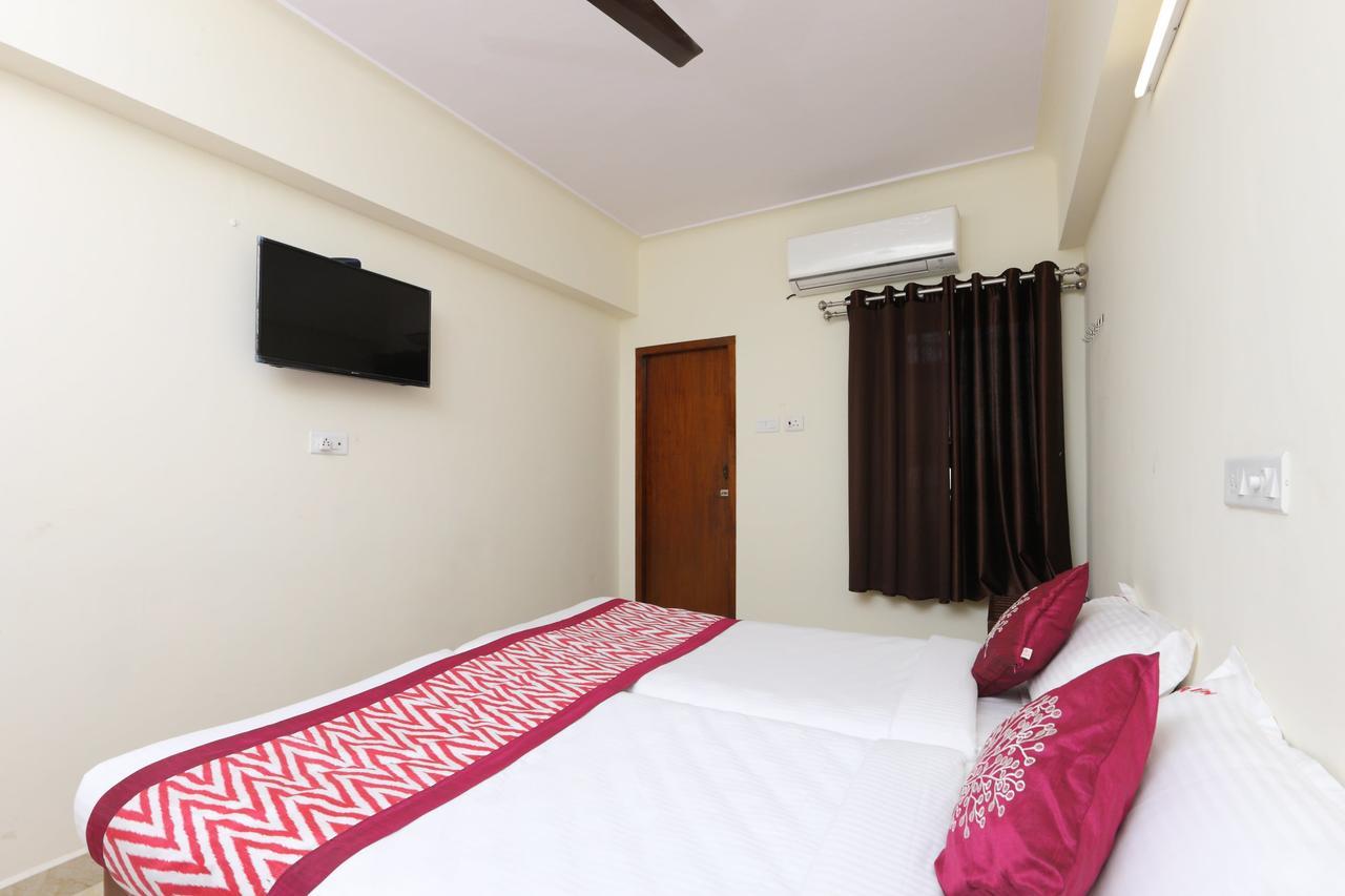 Oyo 11433 Kishore Hotel Chennai