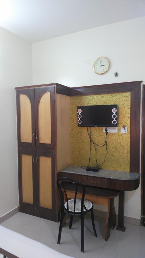 Century Homes Hotel *