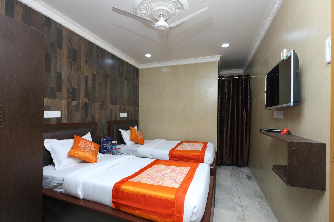 Oyo 13006 Arumbakkam Hotel