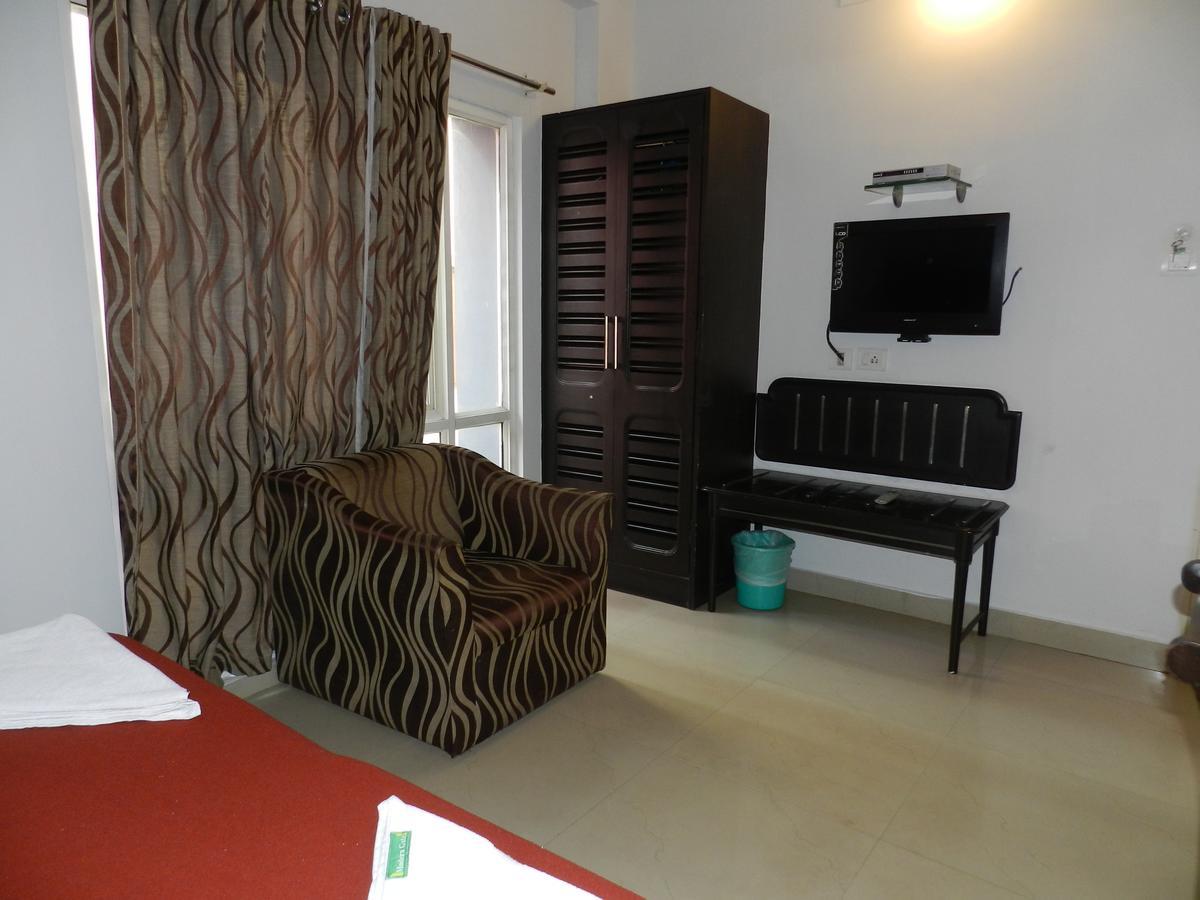 Modern Gate Guest house *