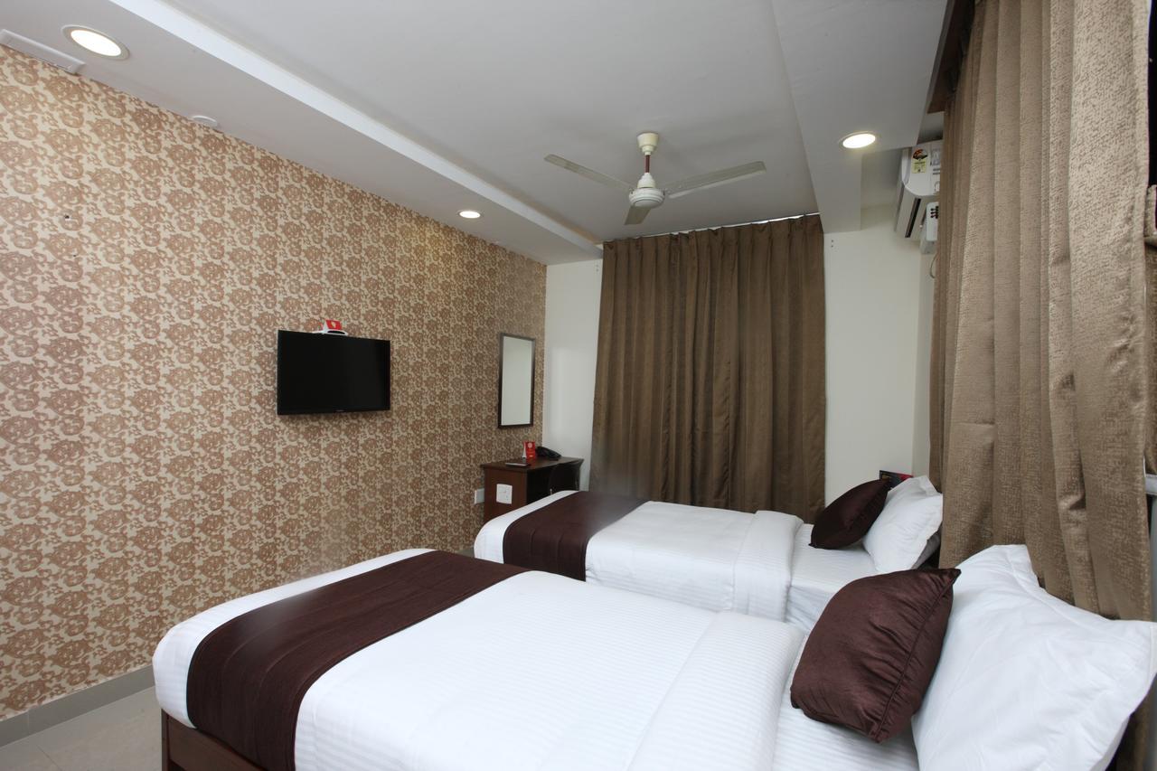 Hotel Oyo 14441 Sri Ramani And Chennai