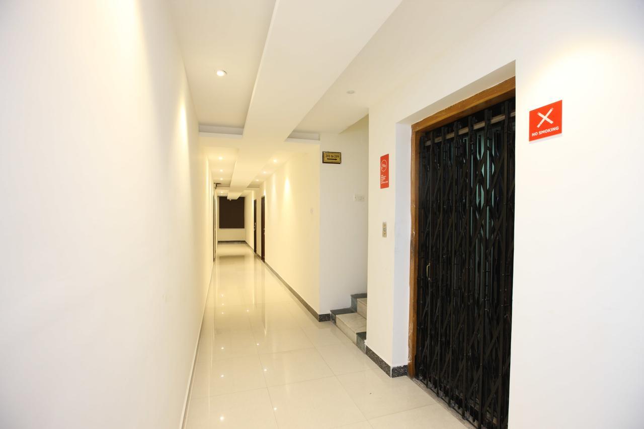 Hotel Oyo 14441 Sri Ramani And 3*